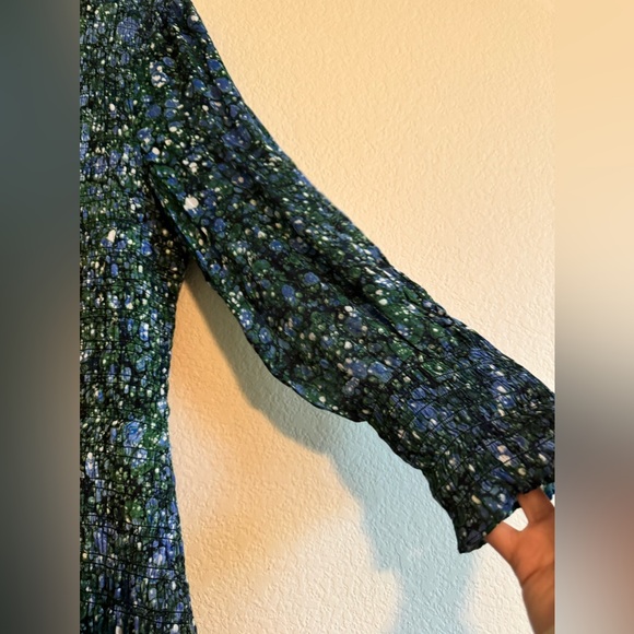 VERONICA BEARD Farha Smocked Short Dress - Picture 8 of 11